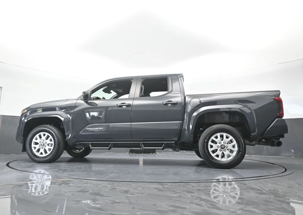 Used 2024 Underground Toyota SR5 image 56