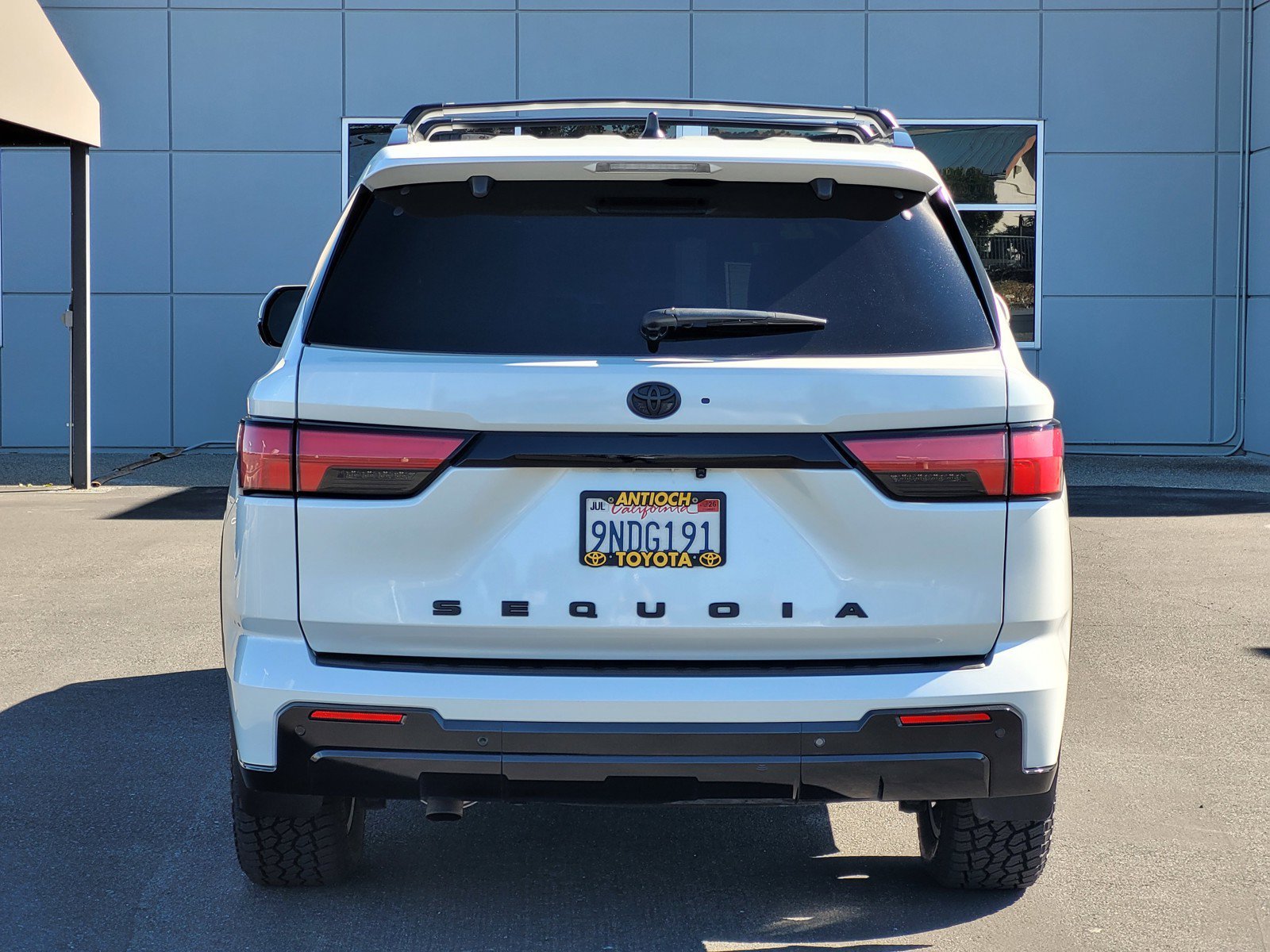 Certified Used 2024 White Toyota  image 5
