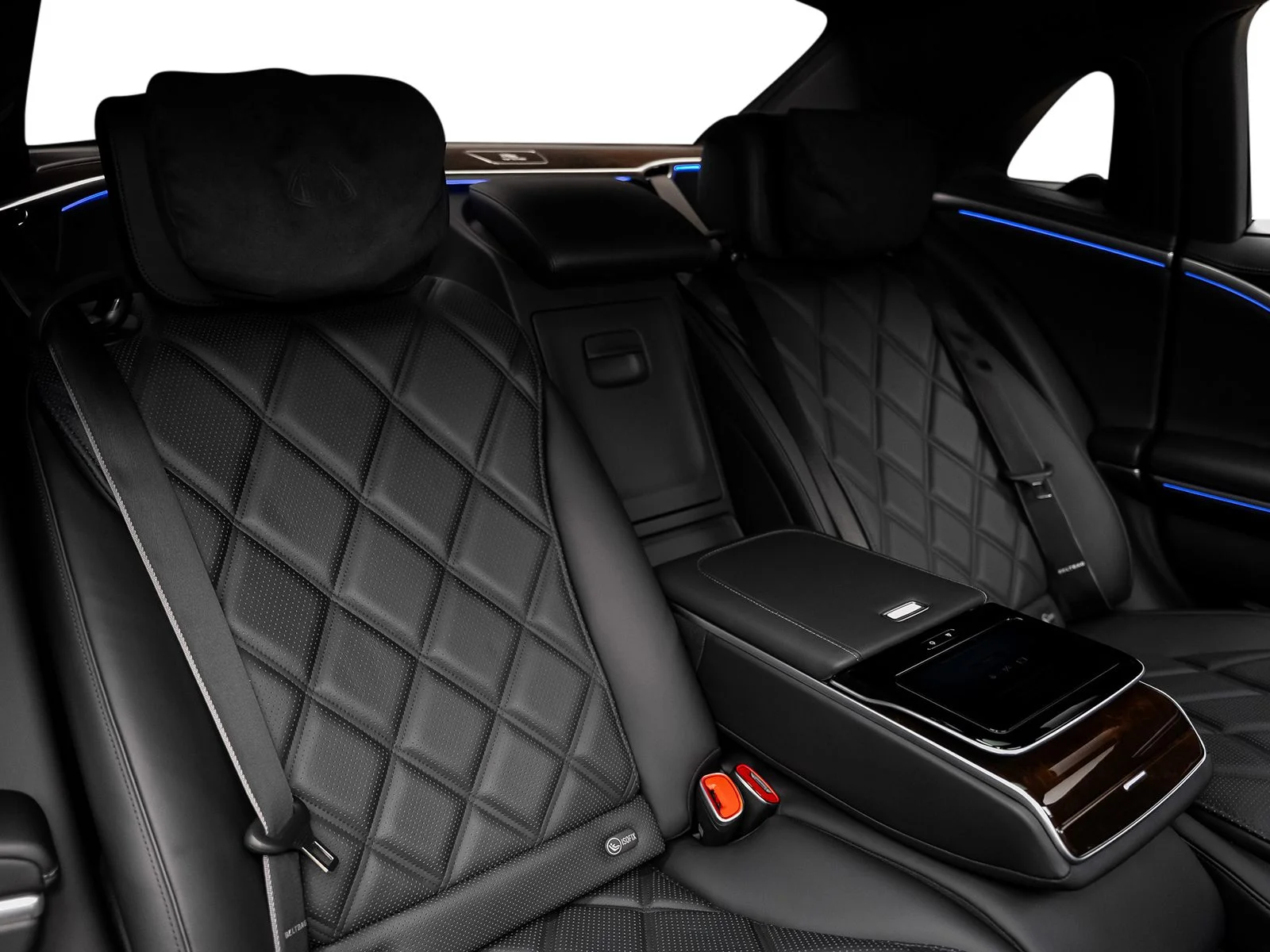 Used 2024 Black Mercedes-Benz Maybach S 580 image 38