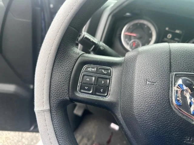Used 2017 True Blue Pearlcoat Ram Tradesman image 21
