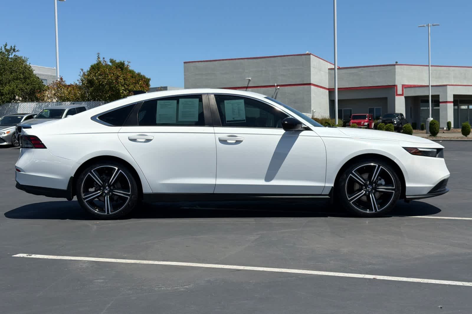 Used 2023 Platinum White Pearl Honda Sport image 6