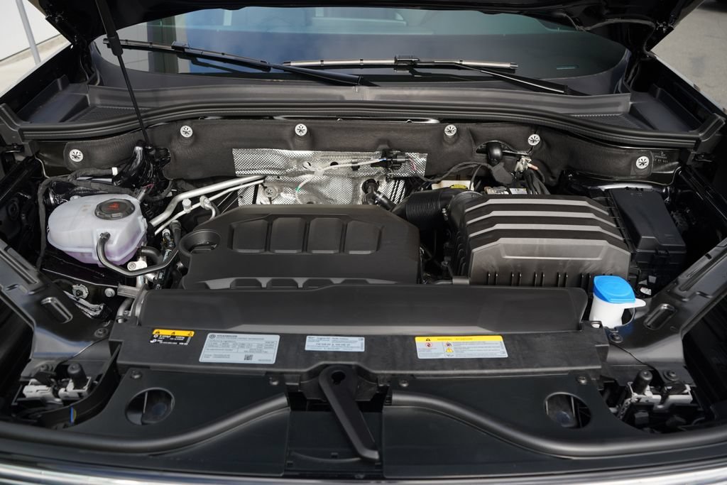 New 2026 Deep Black Pearl Volkswagen Peak Edition image 13
