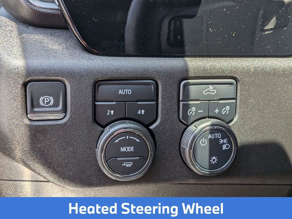 Used 2024 Lakeshore Blue Metallic Chevrolet LT (2FL) image 18
