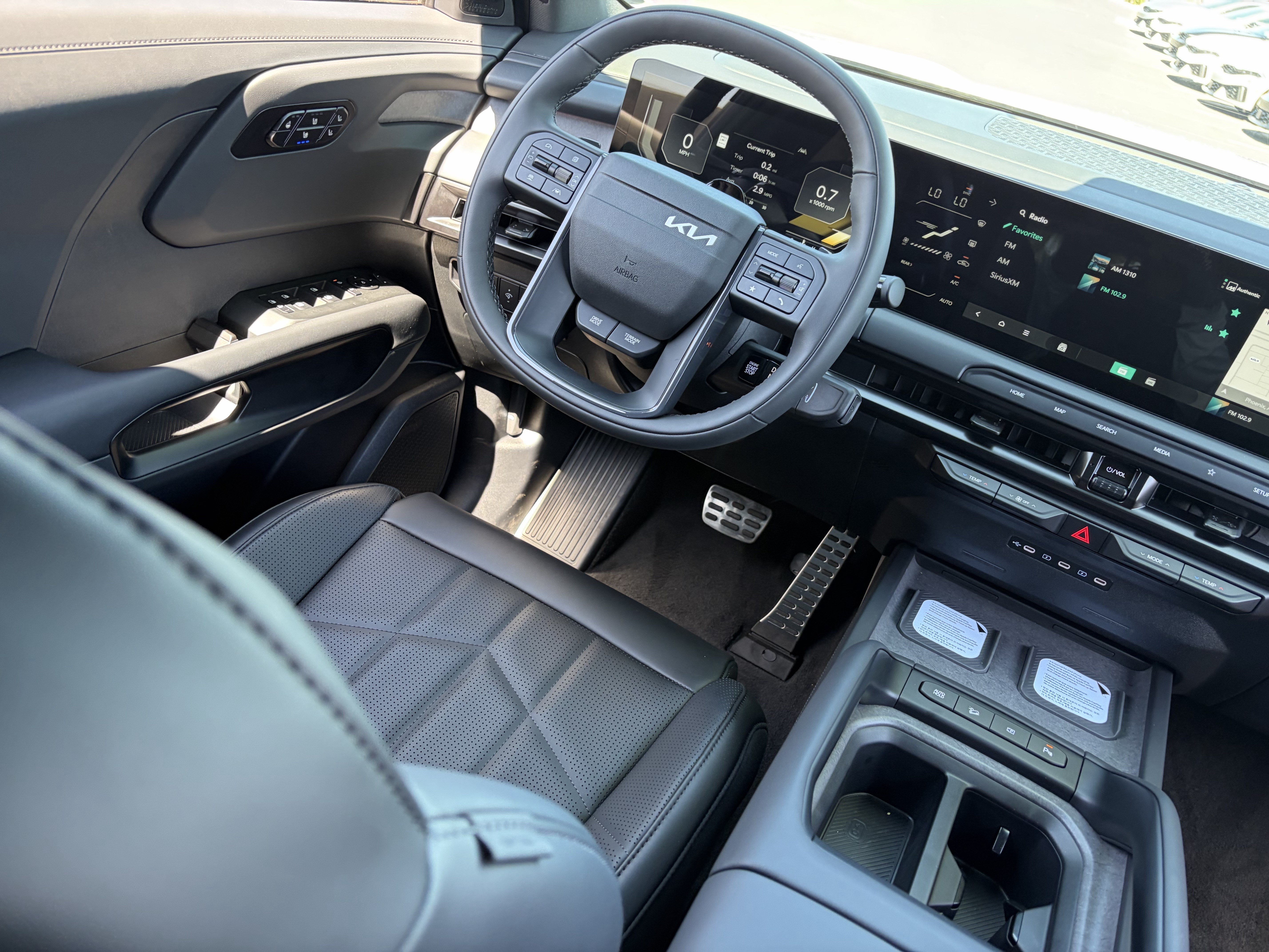 New 2027 Wolf Gray Kia X-PRO SX image 12