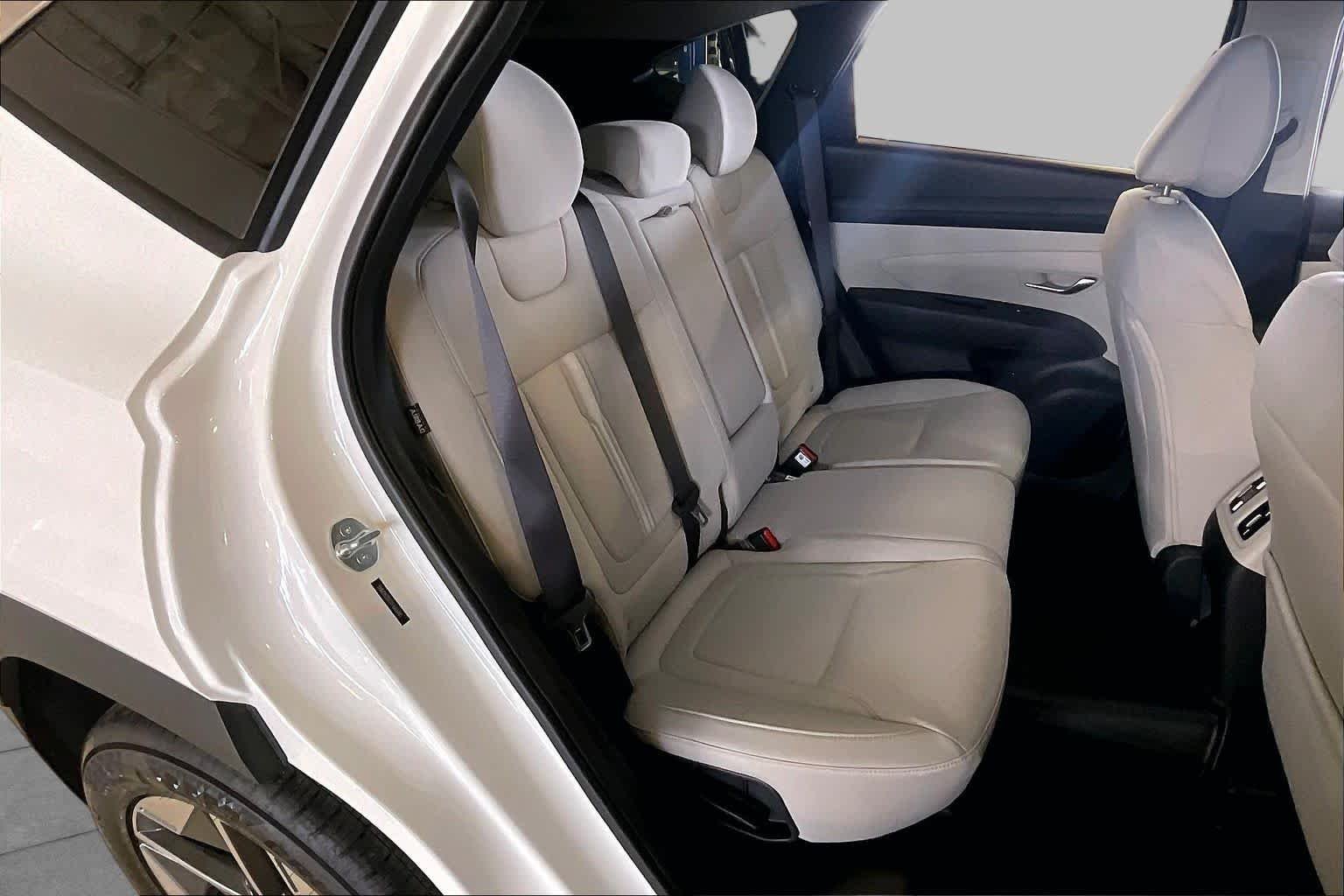 Used 2026 Serenity White Pearl Hyundai SEL image 17