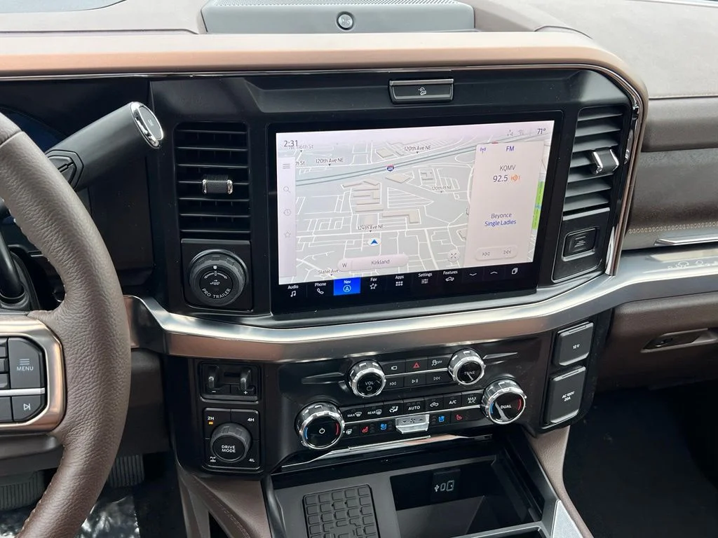 New 2026 Agate Black Metallic Ford F-250® King Ranch® image 22