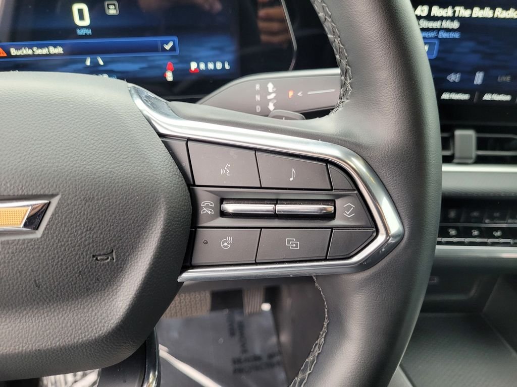 2025 Chevrolet Equinox LT - Photo 22