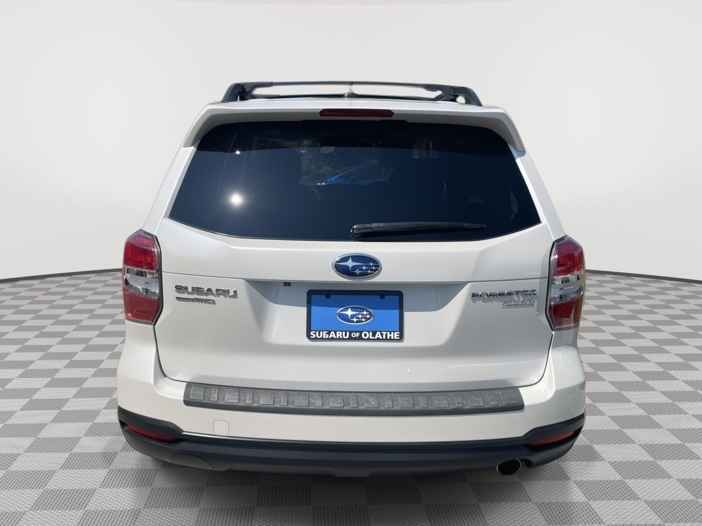 Used 2014 Satin White Pearl Subaru 2.5i Touring image 14