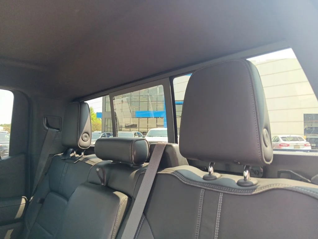 Used 2019 Havana Brown Metallic Chevrolet High Country image 34