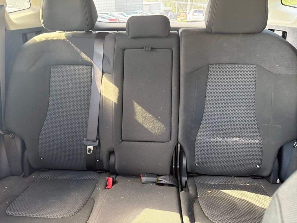 Certified Used 2025 Steel Gray Kia LX image 22