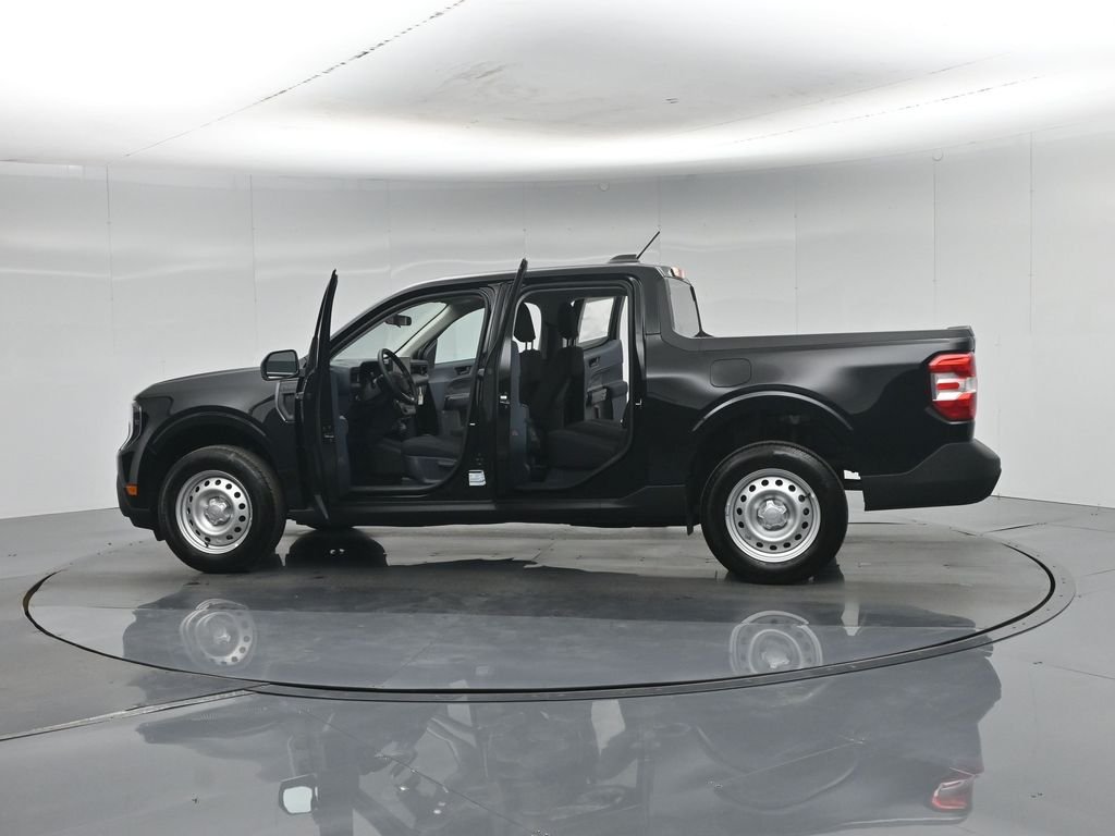 New 2026 Black Ford XL image 32