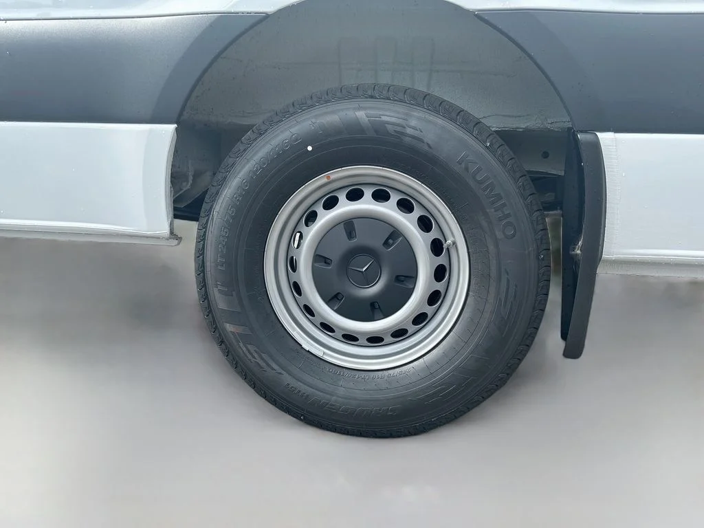 New 2026  Mercedes-Benz Cargo 170 WB image 16