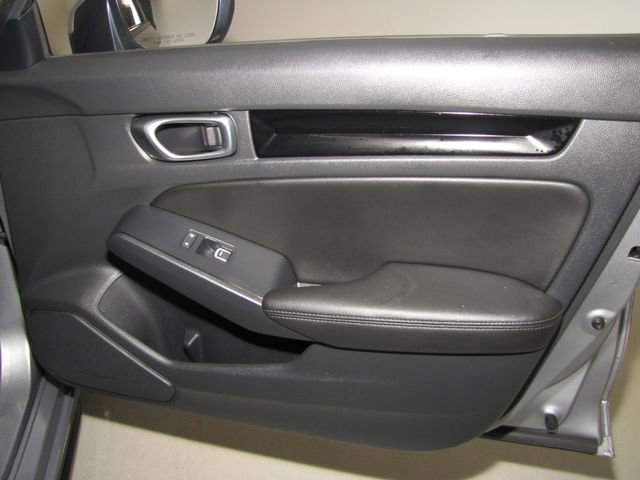 Certified Used 2024 Lunar Silver Metallic Honda EX-L image 54