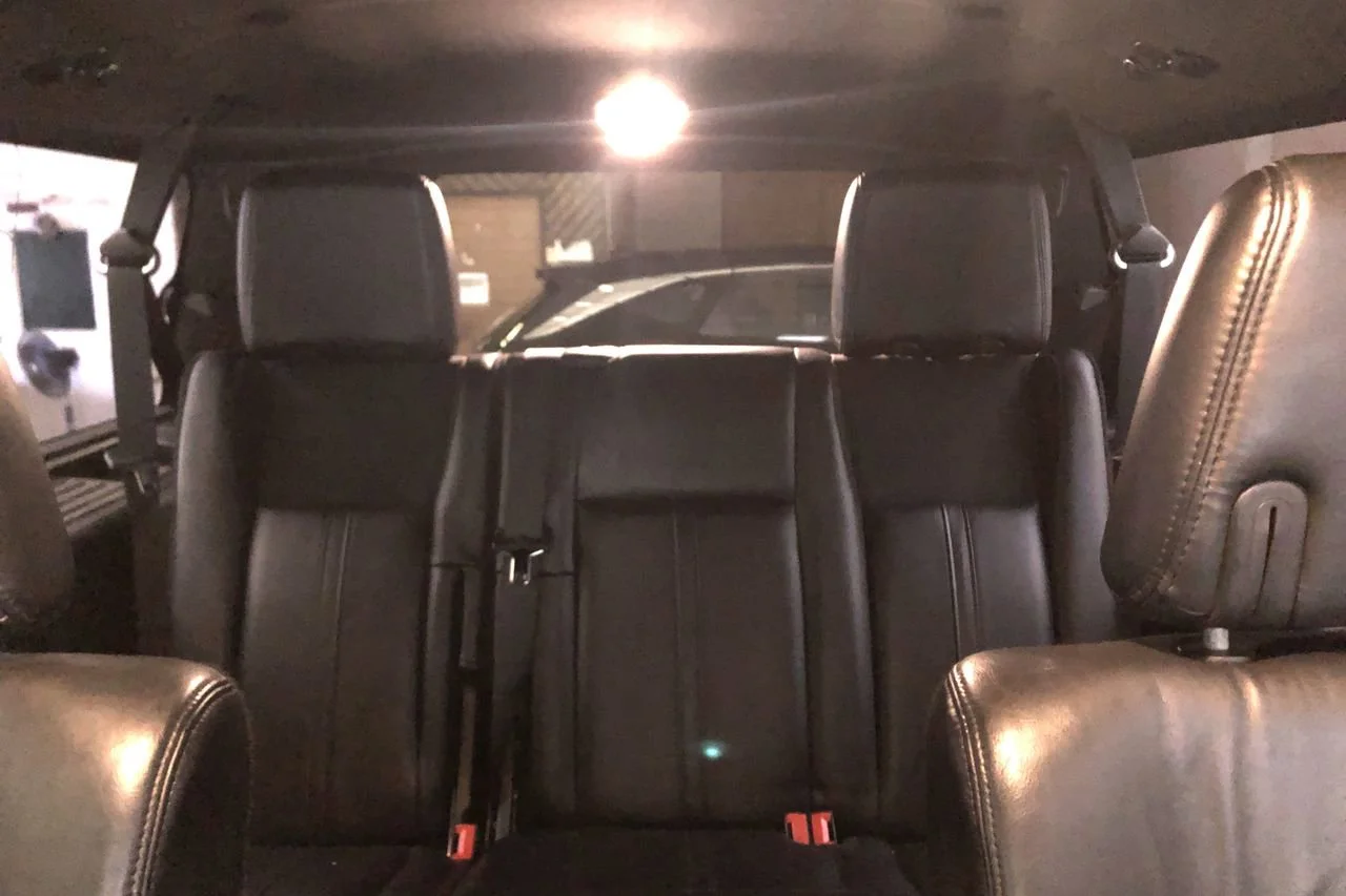 Used 2015 White Platinum Lincoln  image 27