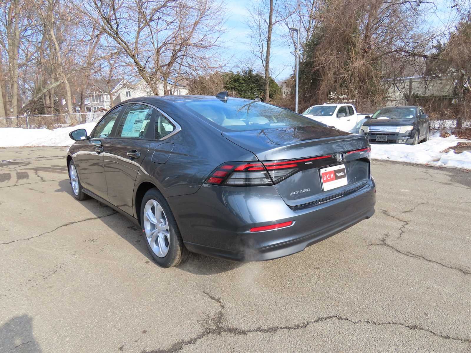 New 2026 Meteorite Gray Metallic Honda LX image 4