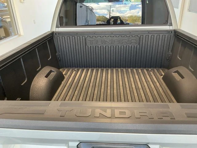 2026 Toyota Tundra SR5 - Photo 9