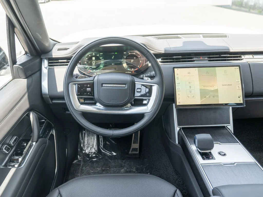 New 2026 Fuji White Land Rover SE image 12