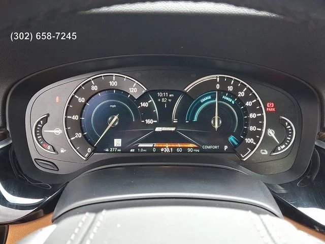 Used 2019 Black Sapphire Metallic BMW 530e xDrive iPerformance image 21