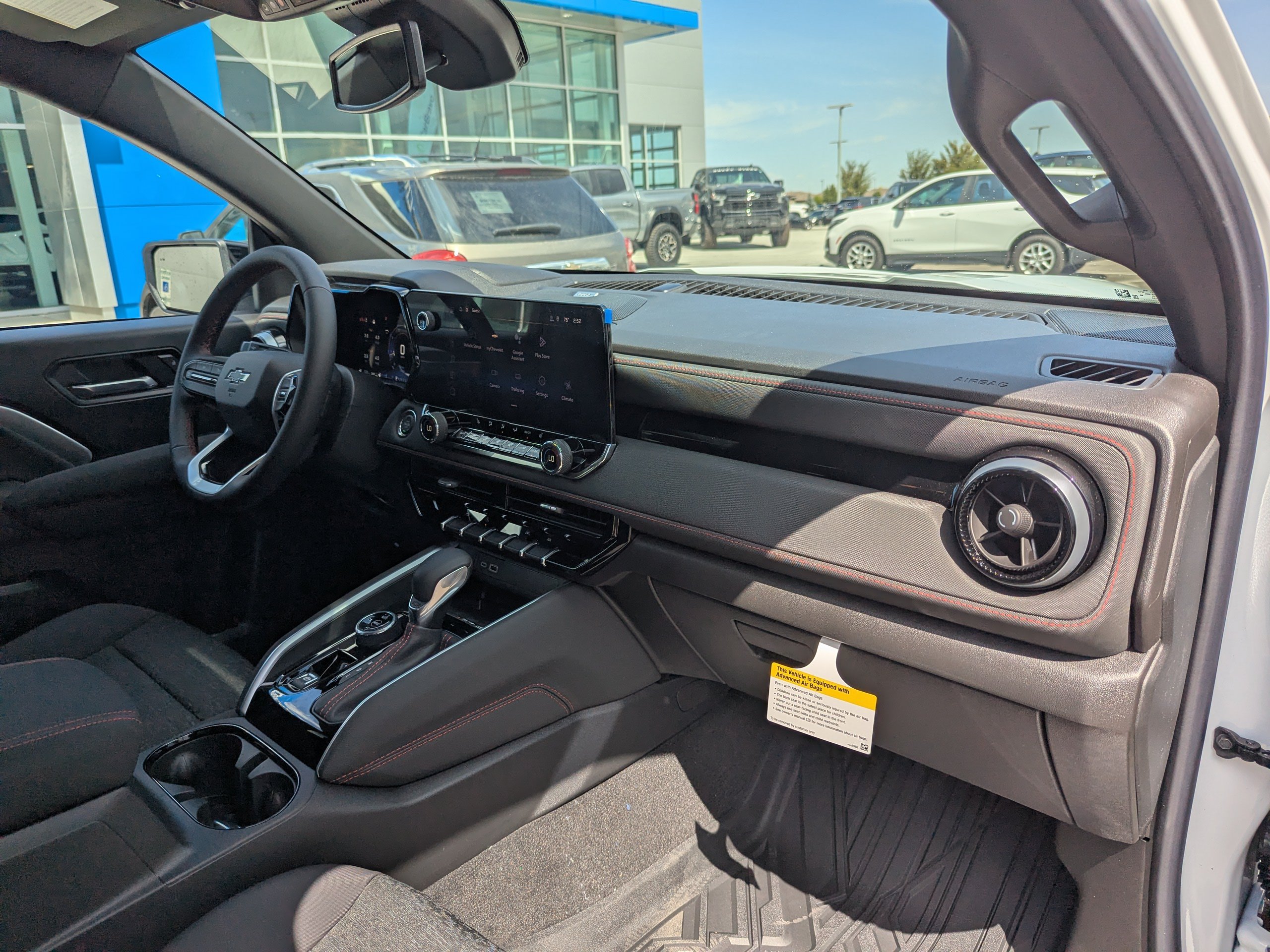 2026 Chevrolet Colorado Z71 - Photo 44