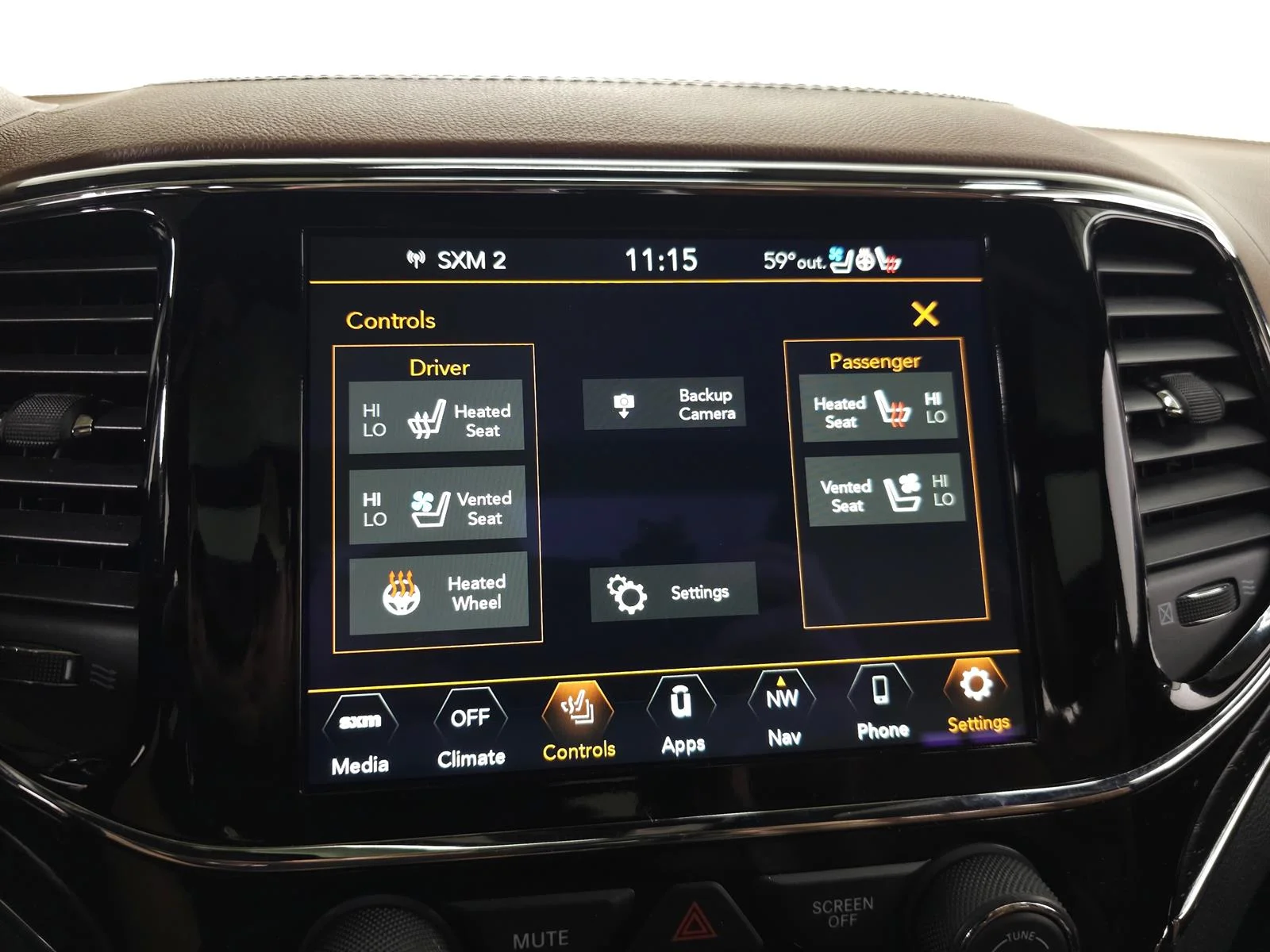 Used 2019 White Jeep Summit image 25
