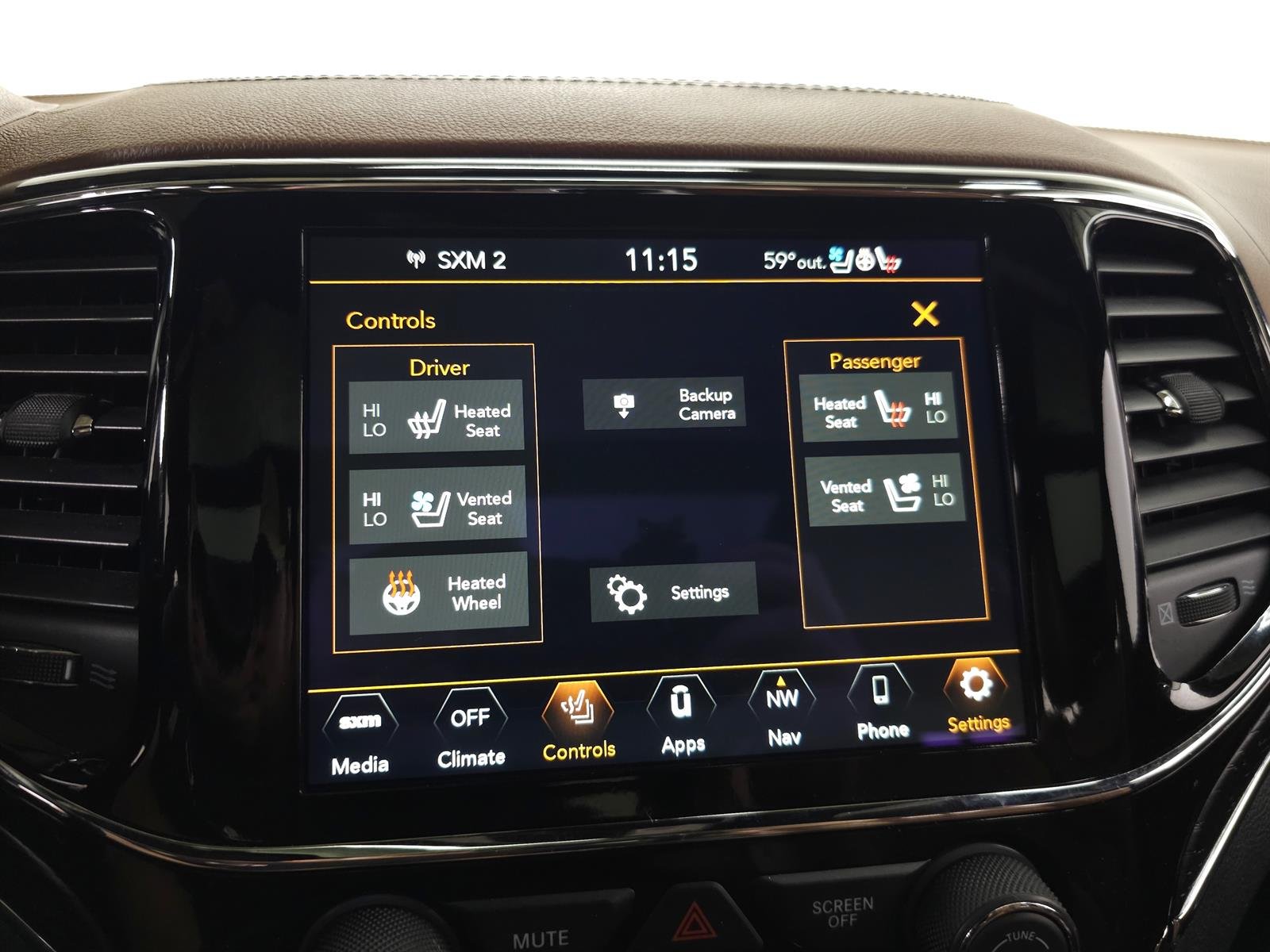Used 2019 White Jeep Summit image 25