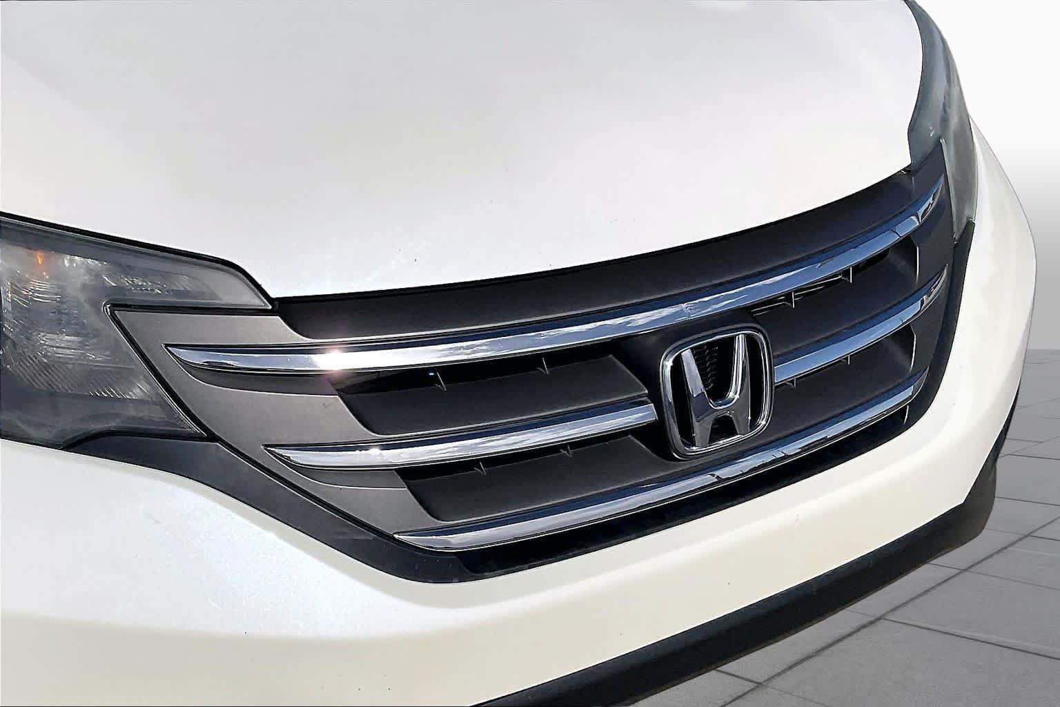 Used 2014 White Diamond Pearl Honda EX-L image 29