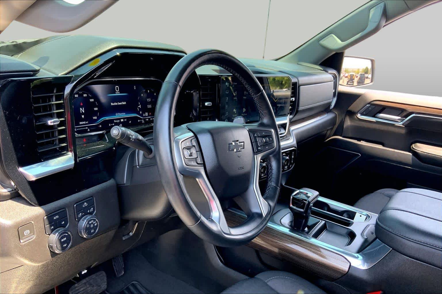 Used 2023 Summit White Chevrolet RST image 15