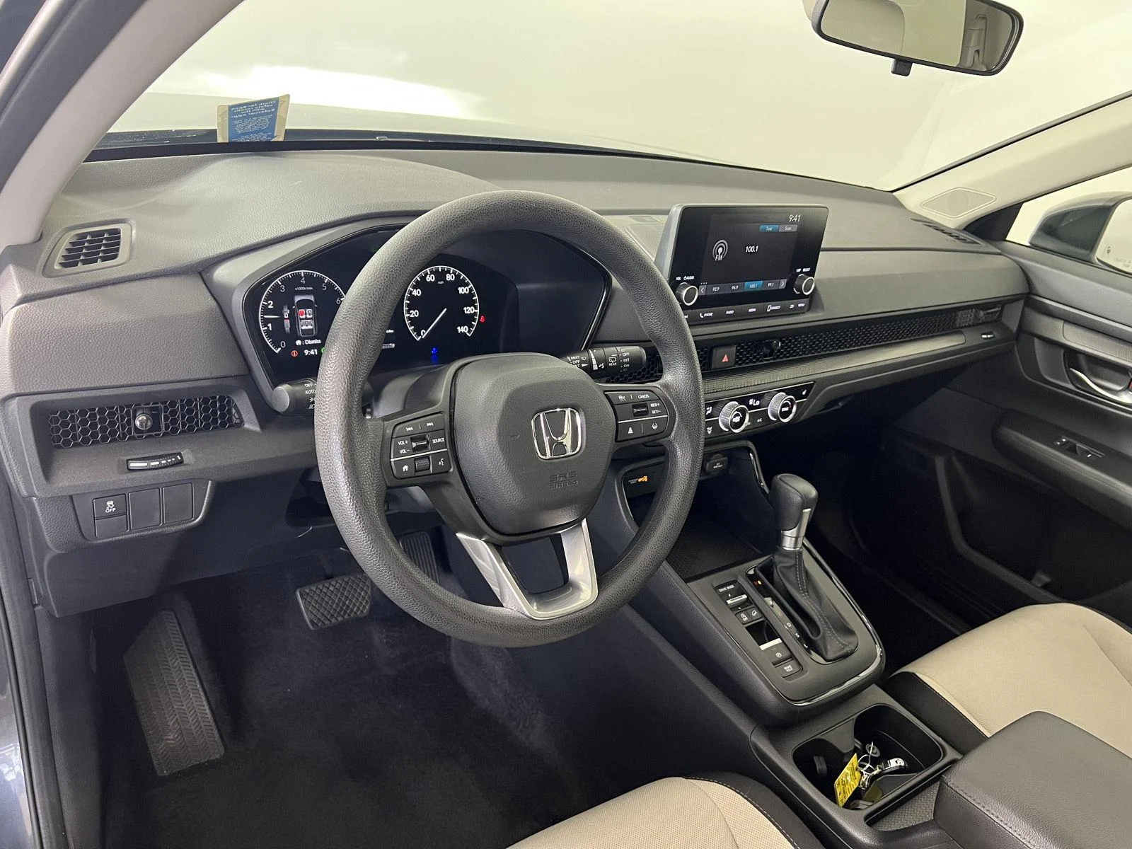 Used 2024 Meteorite Gray Metallic Honda EX image 10