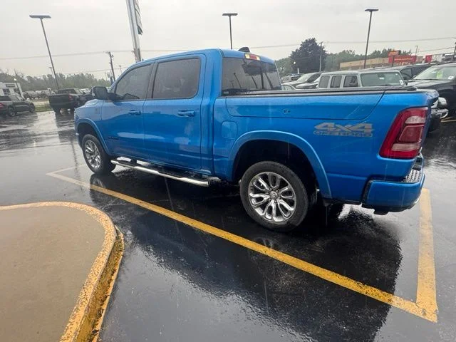 Used 2021 Blue Pearl Ram Laramie image 7