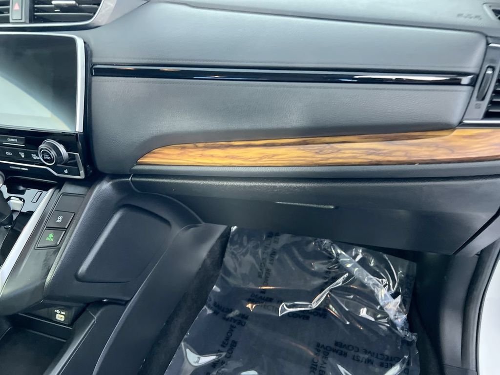 Used 2022 White Honda EX image 26