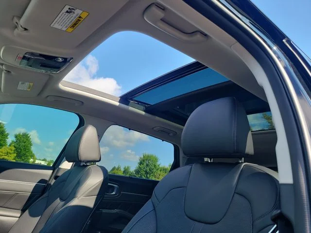 New 2026 Ebony Black Kia SX image 15