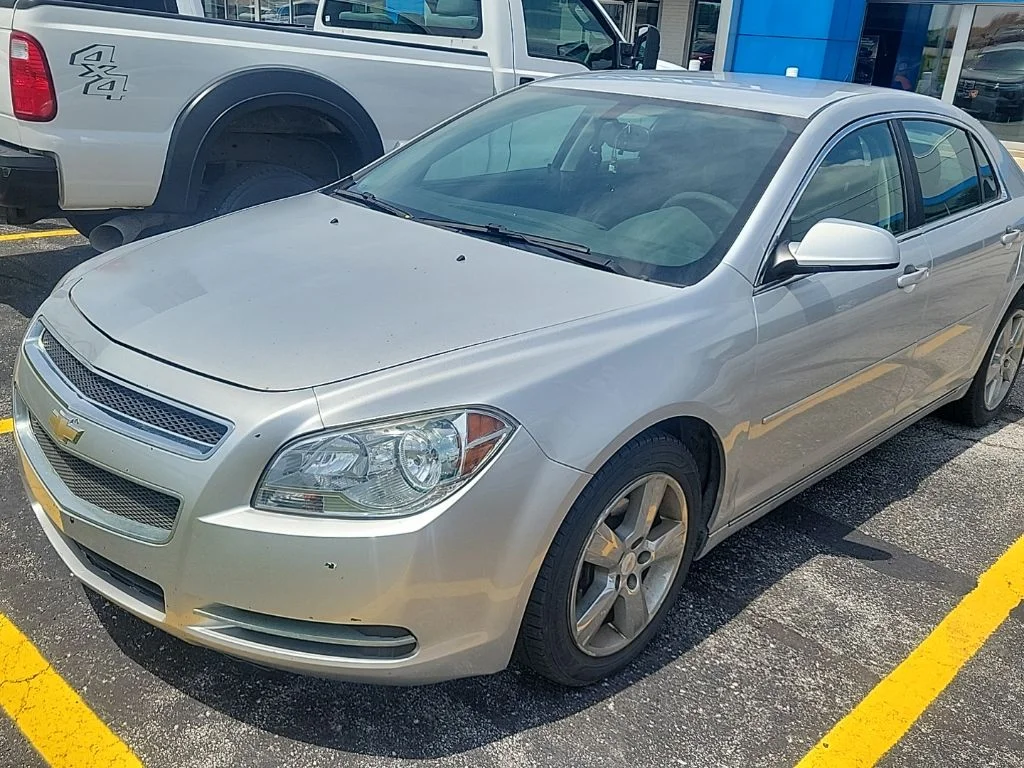 Used 2011 Silver Ice Metallic Chevrolet LT image 1
