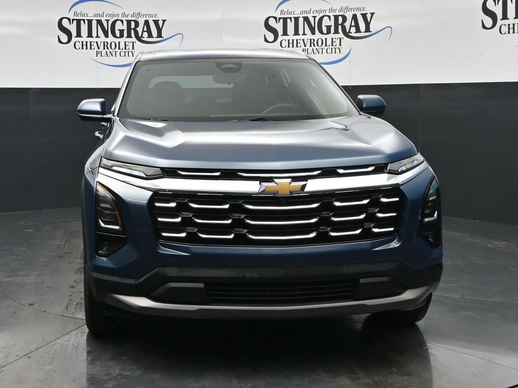 2025 Chevrolet Equinox LT - Photo 2