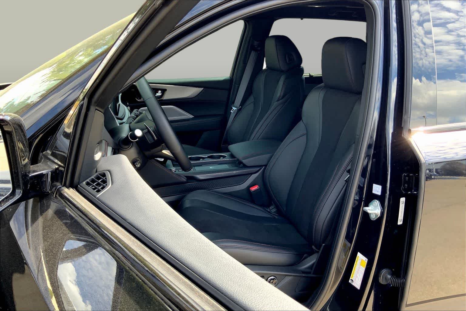 New 2026 Majestic Black Pearl Acura w/A-Spec Package image 9
