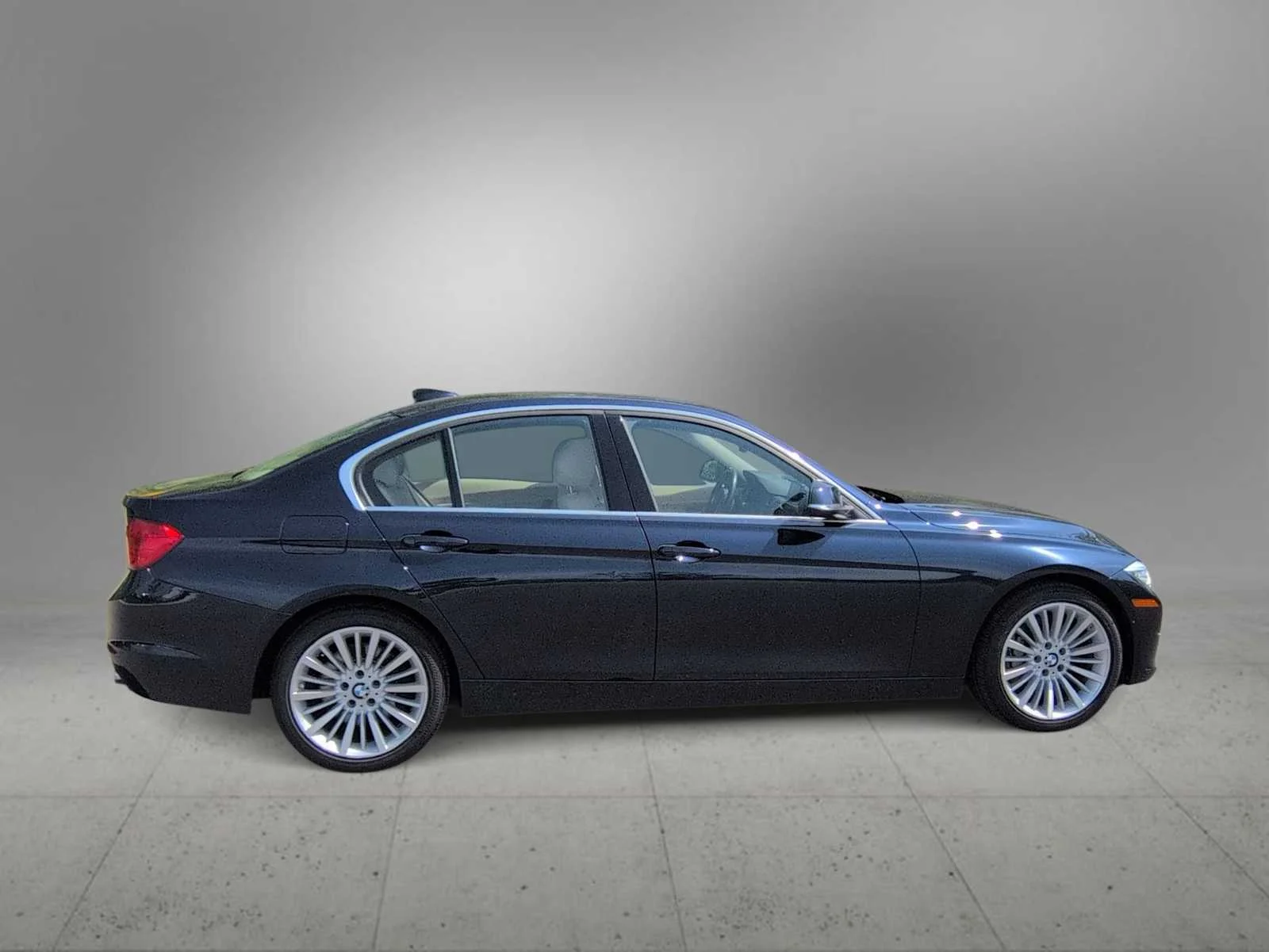 Used 2013 Imperial Blue Metallic BMW 335i xDrive image 9