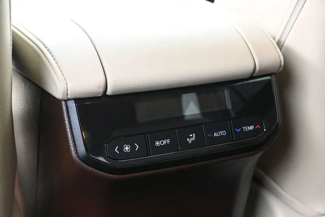 Used 2022 Ruby Flare Pearl Toyota XLE image 22