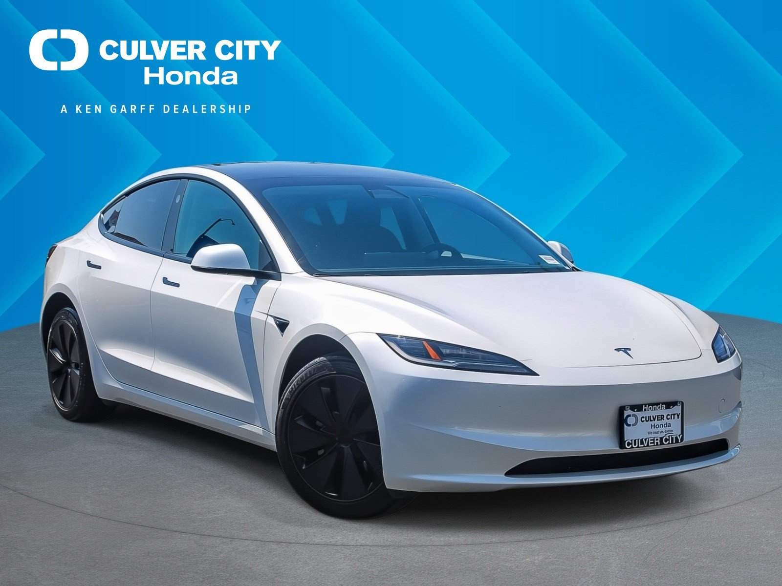 2025 Tesla Model 3 Long Range's photo