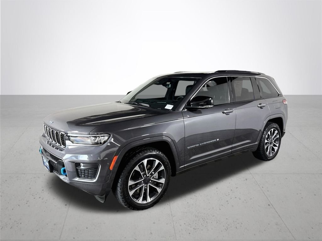 Certified Used 2023 Gray Jeep Overland 4xe image 2