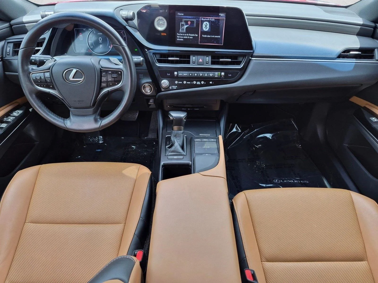 Certified Used 2022 Matador Red Mica Lexus  image 16