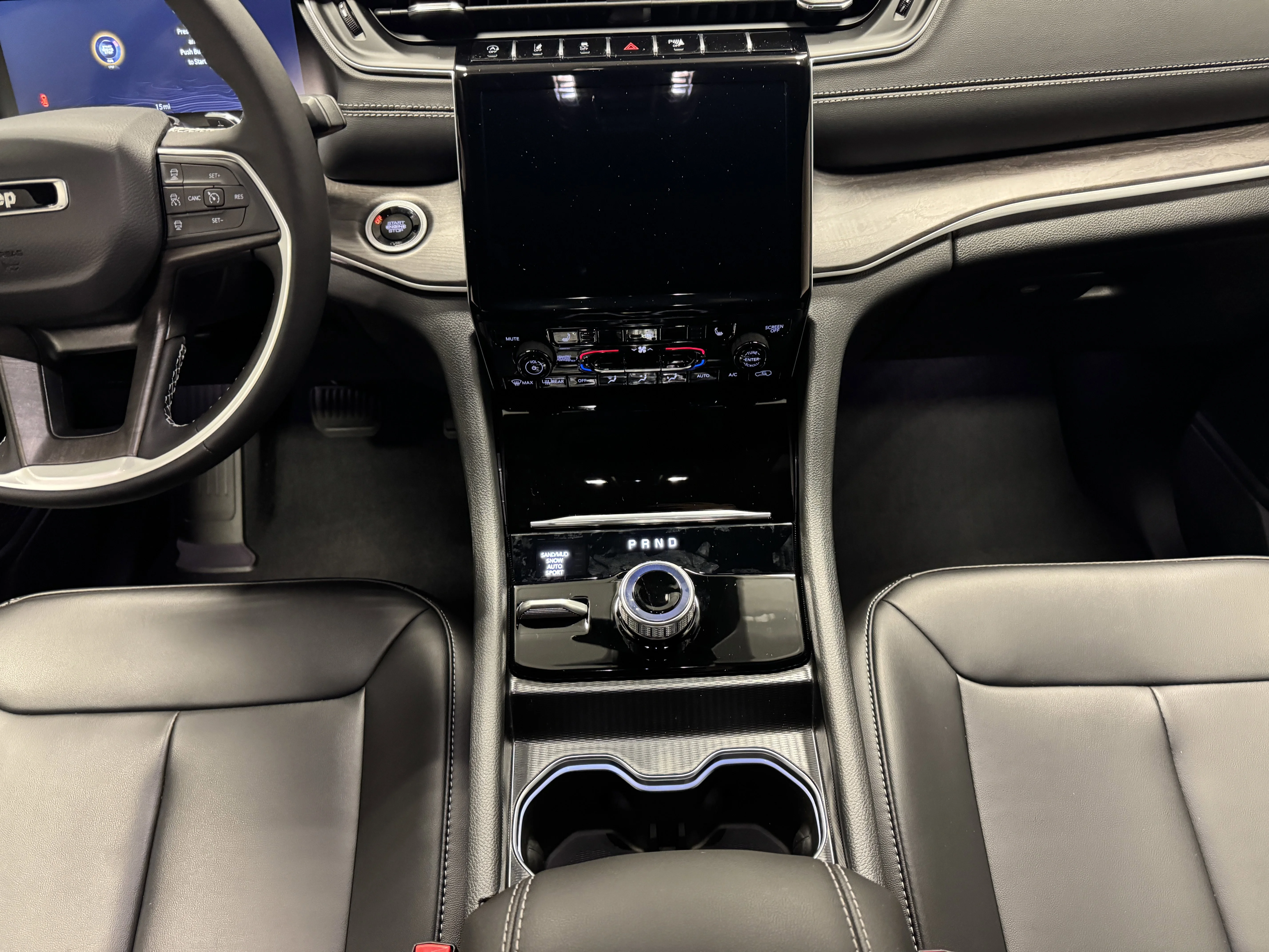 2025 Jeep Grand Cherokee Limited - Photo 18