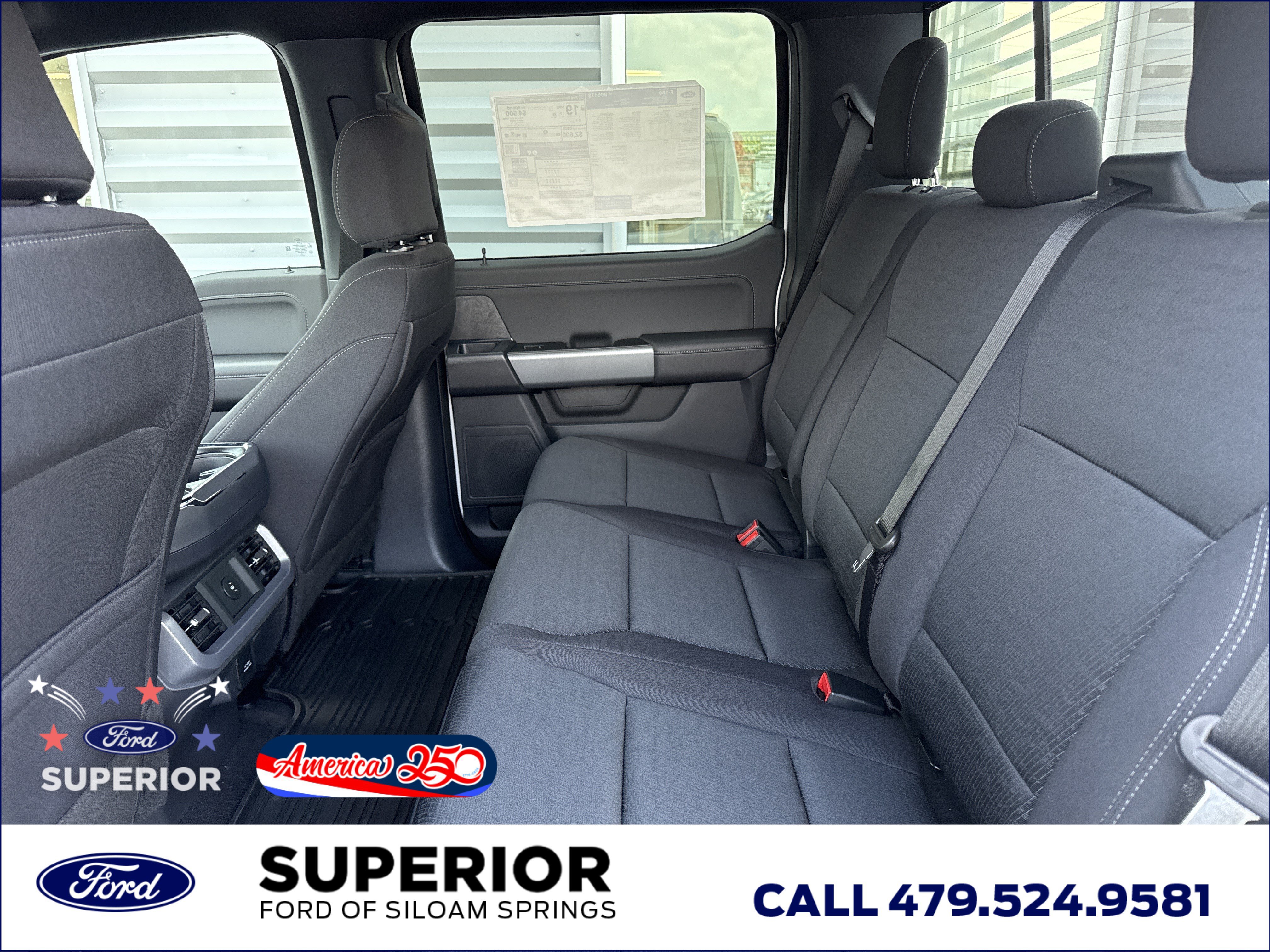 New 2026 Oxford White Ford XLT 4WD image 6