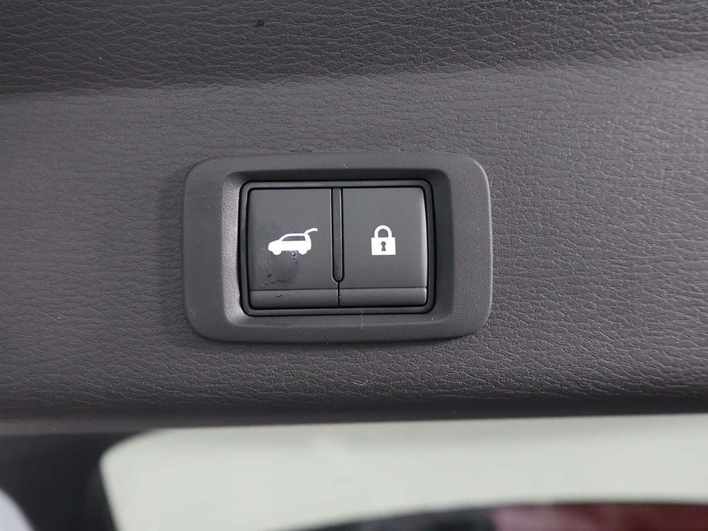 New 2026 White Mitsubishi SE 1.5T S-AWC image 22