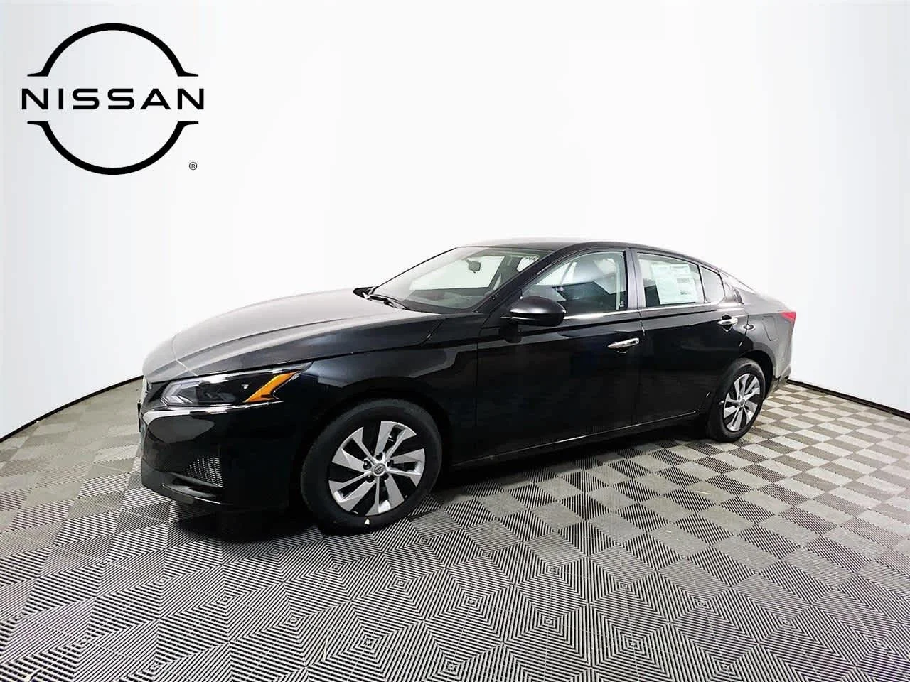 2025 Nissan Altima 2.5 S's photo