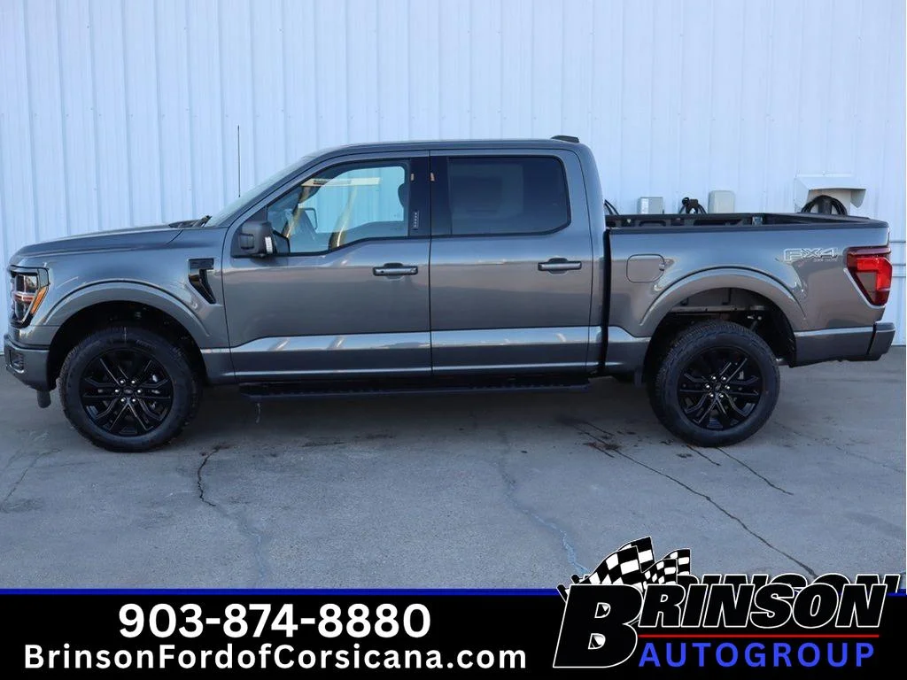 New 2026 Carbonized Gray Metallic Ford XLT image 3