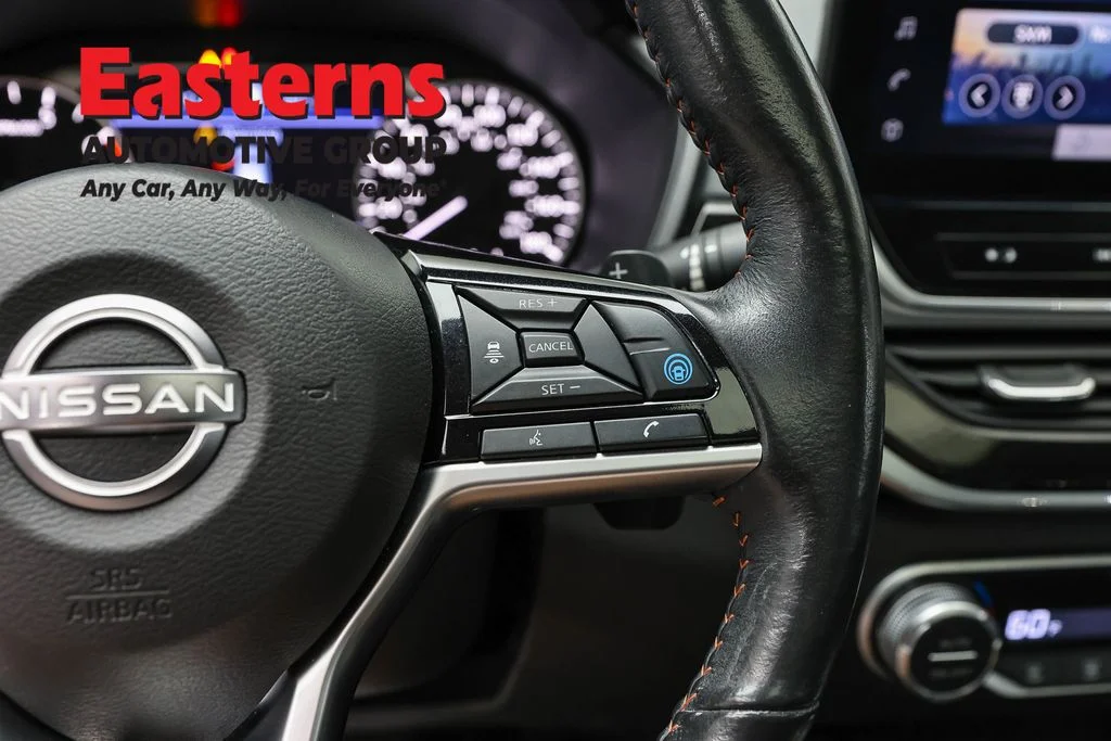 Used 2023 Gray Nissan 2.0 SR image 16