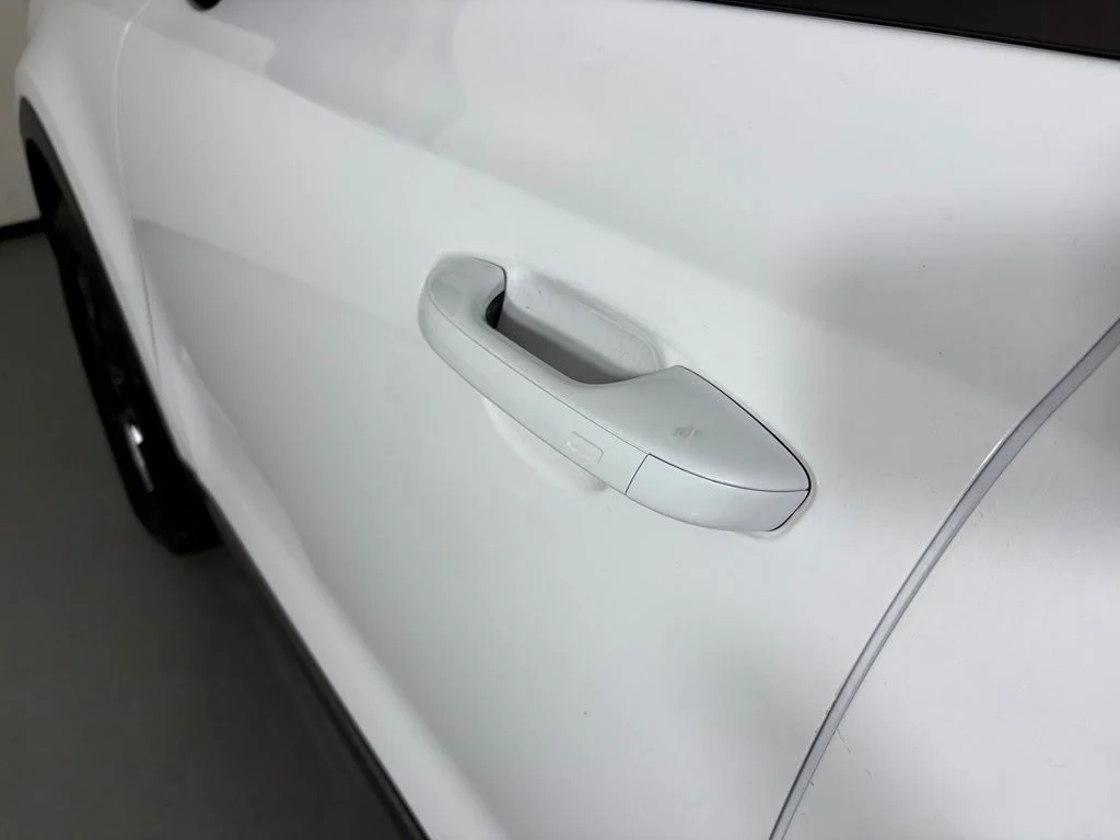 Used 2023 White Kia SX-Prestige X-Pro image 12