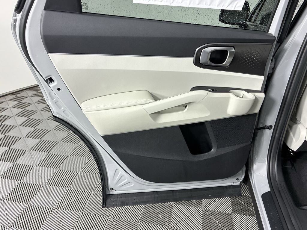New 2026 Wolf Gray Kia S image 27