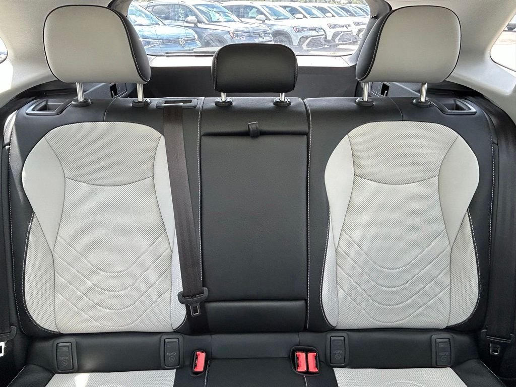 New 2026 Black Volkswagen 2.0T SE image 12