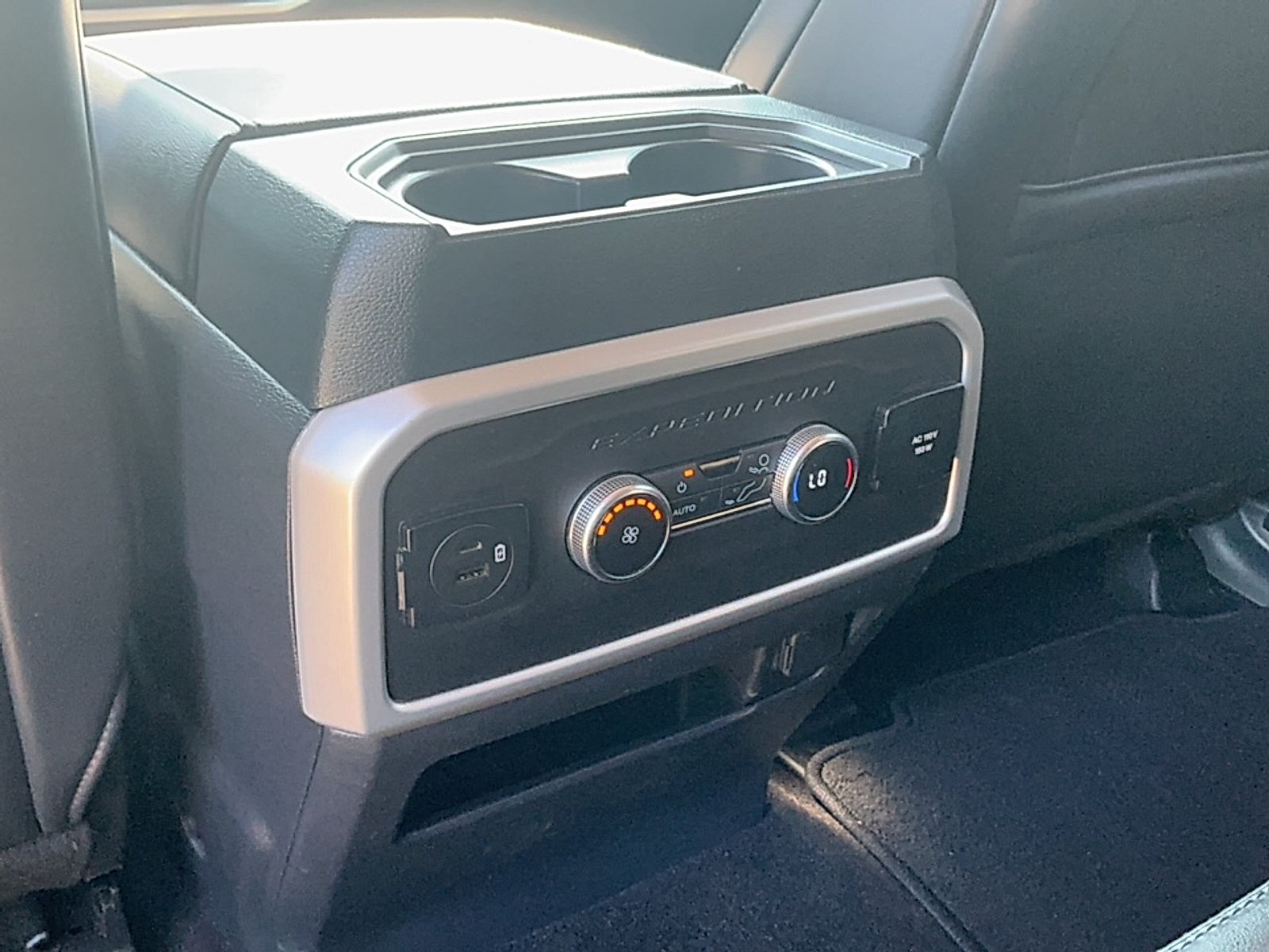 Used 2022 Dark Matter Metallic Ford XLT MAX image 12