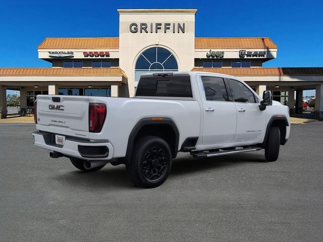 Used 2020 White GMC Denali image 4